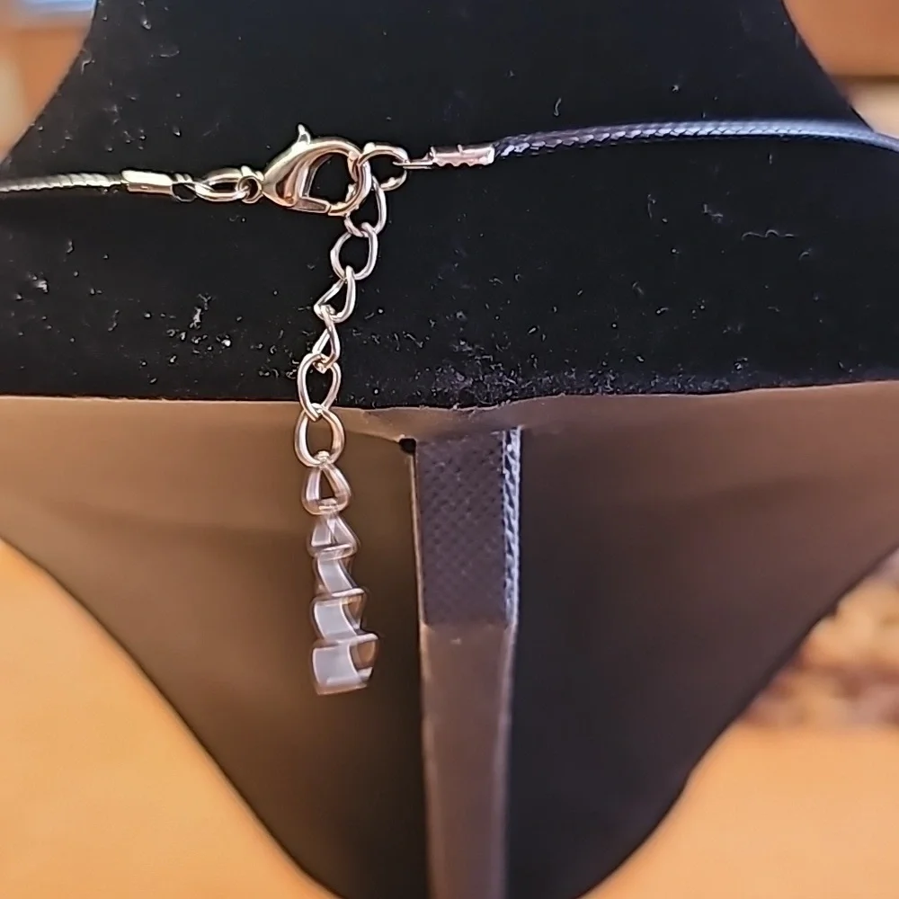 Dark Fuchsia - Bullet Gemstone Necklace - Picture 5 of 5